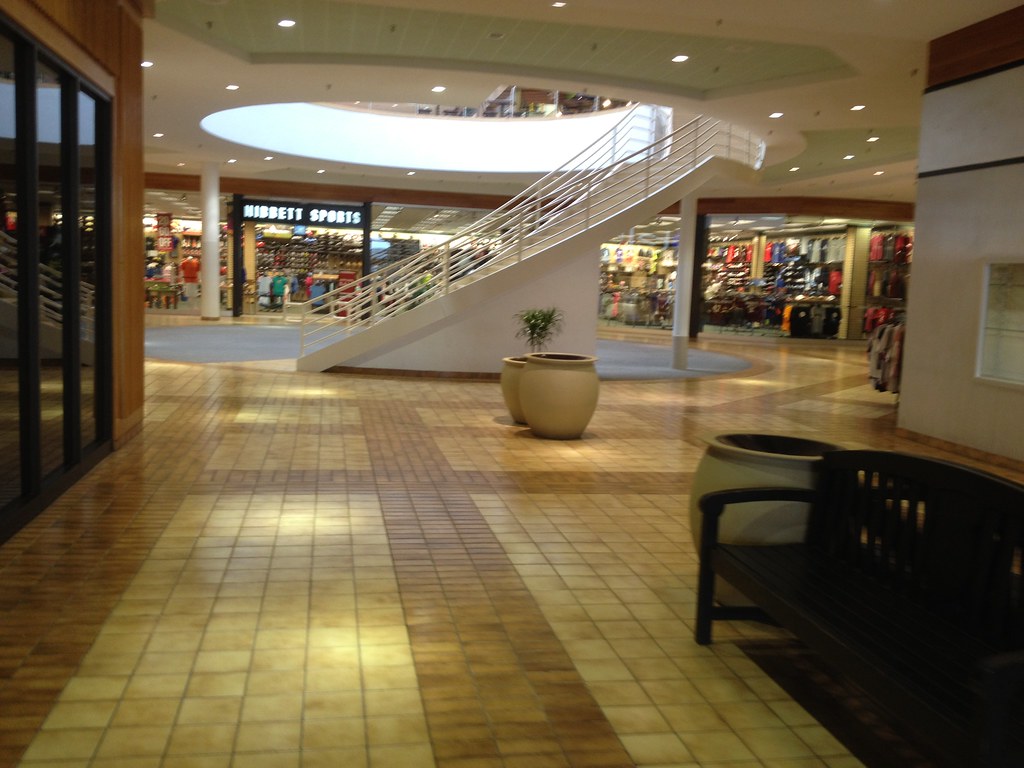Piedmont Mall Danville, VA Mike Kalasnik Flickr
