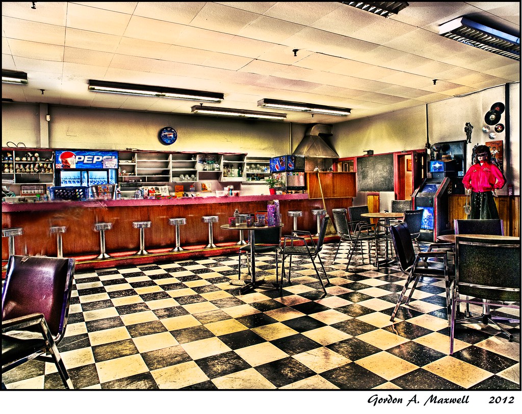 Liberty Bowl Snack Bar_HDR The snack bar in the Liberty Bo… Flickr