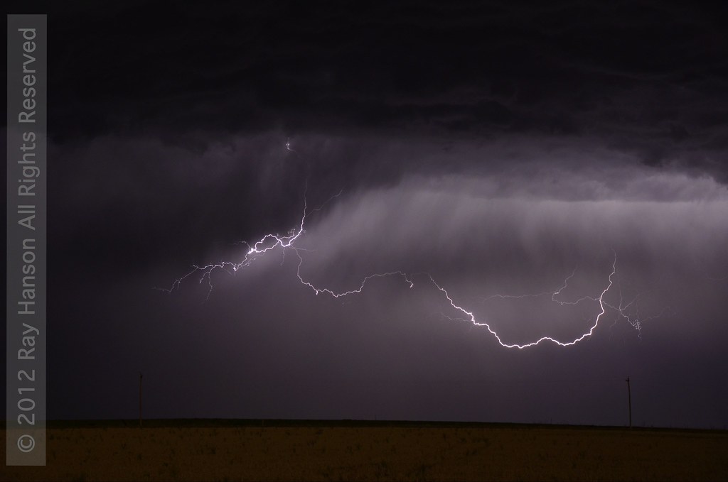 Lightning An example of cloud to cloud lightning. Hwy14 &… Flickr