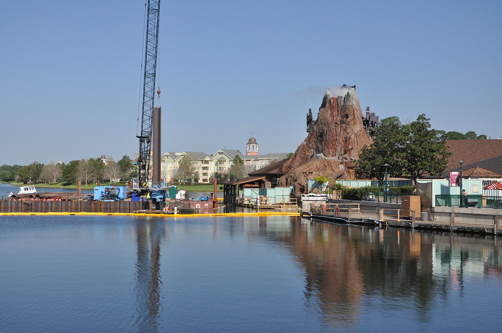 Downtown Disney Construction A view of the ongoing constru… Flickr
