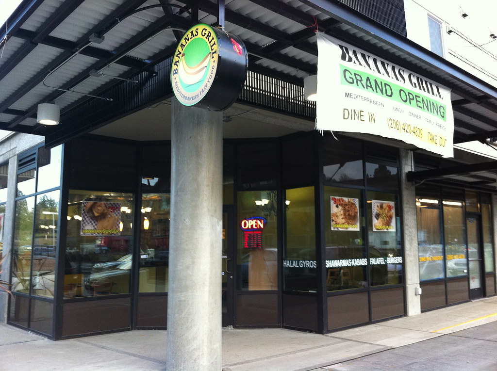 Bananas Grill in Columbia City Had a good meal there. Phot… Flickr