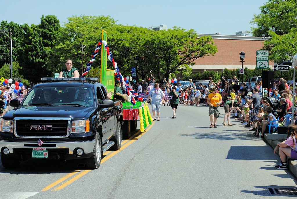 VSEA/Essex Junction Memorial Day Parade 2012 VSEA makes it… Flickr