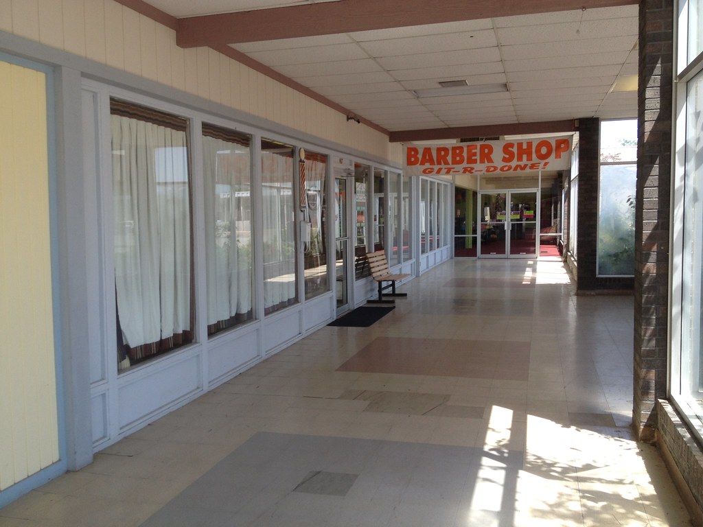 White Oak Plaza Shopping Center Blue Springs, MO Mike Kalasnik Flickr