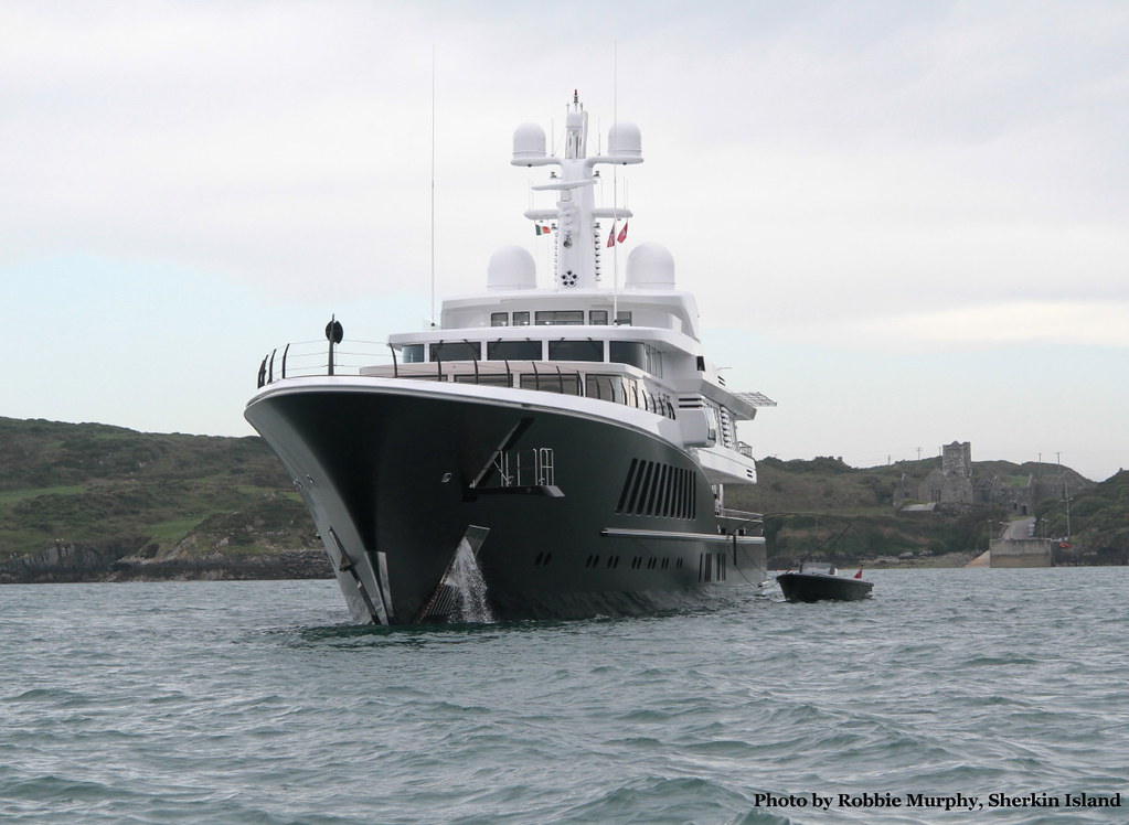 IMG_0282 Air SuperYacht "Air" in Baltimore Harbour May 26… Flickr