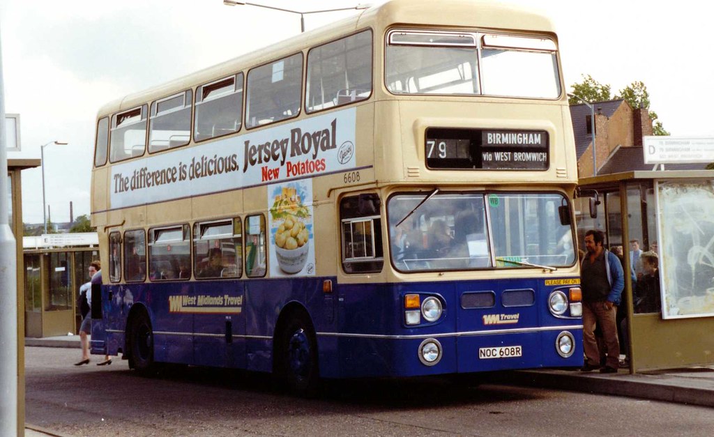 6608 NOC 608R Wednesbury bus station. JE1791 photos Flickr