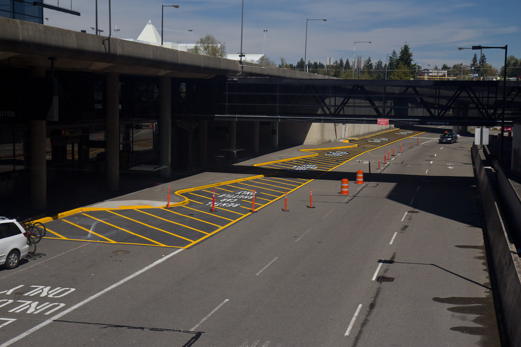 Rental Car Shuttle Stop This is the southern end of Arriva… Flickr