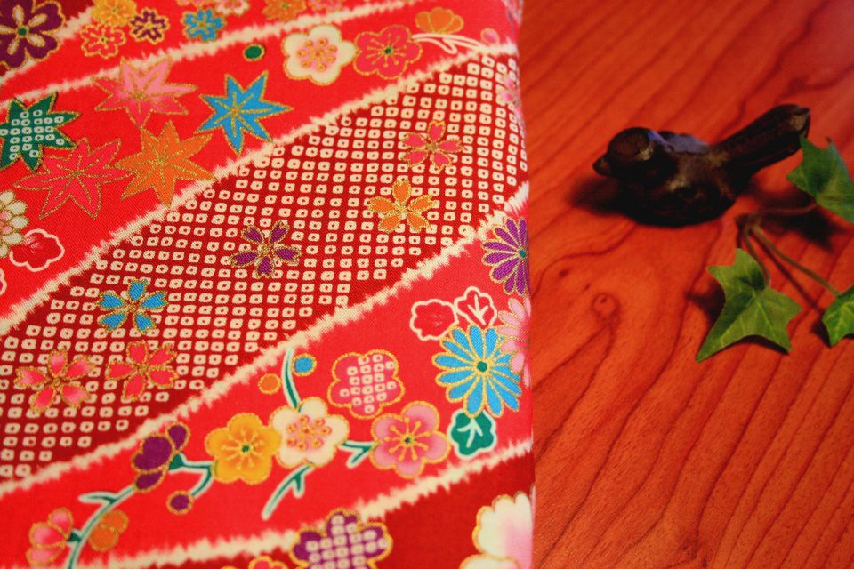 Red Flower Shower Japanese Fabric liasanatelier.blogspot.… Flickr