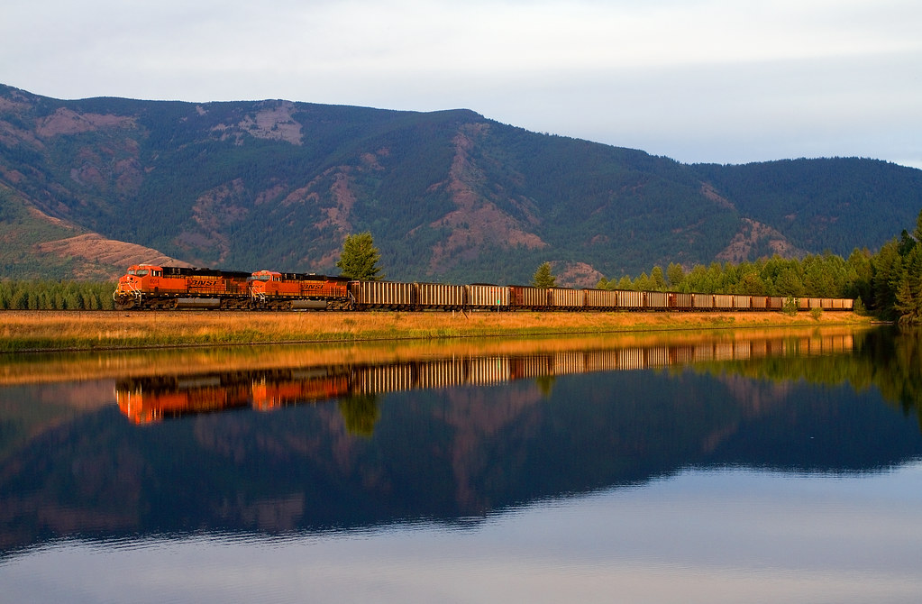 Elevation of Noxon Reservoir, Montana, USA Topographic Map Altitude Map