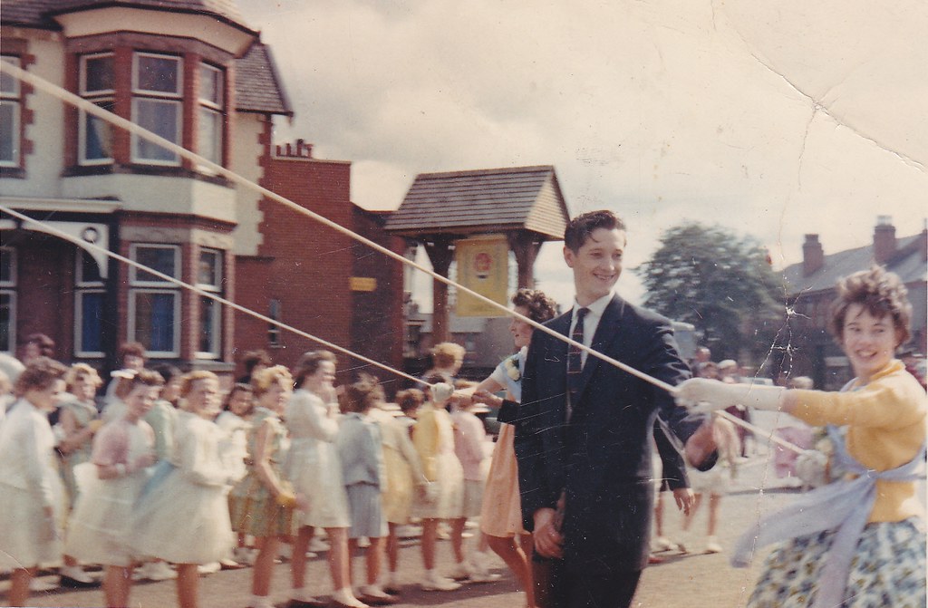 Leyland, St Ambrose's Walking Day, 1952. St Ambrose's walk… Flickr