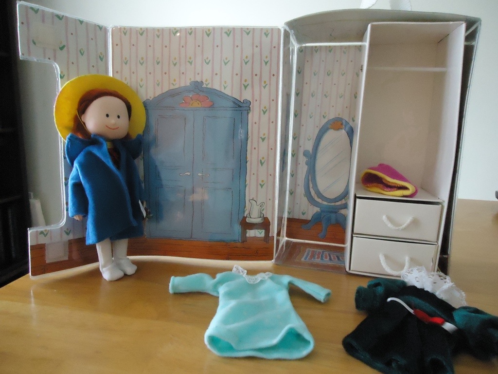 Madeline Doll House Case with 2 removable Drawers My lates… Flickr