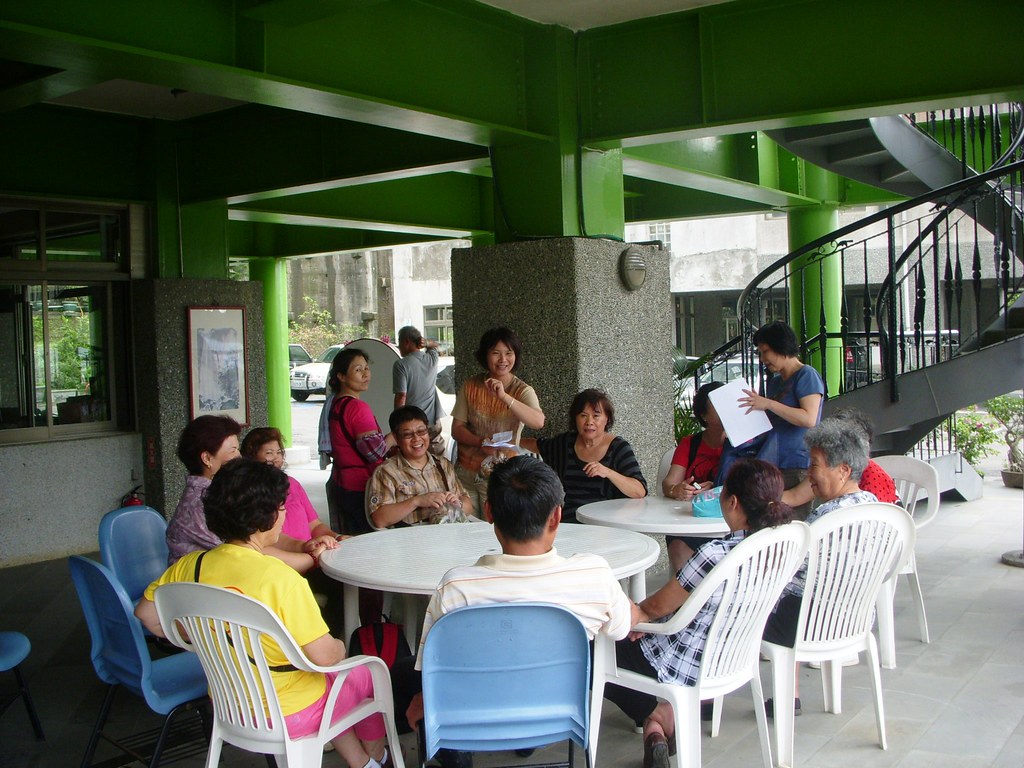 20120613 微風廊輕風徐徐 粽香飄過 情意綿延 春暉啟能中心 Flickr