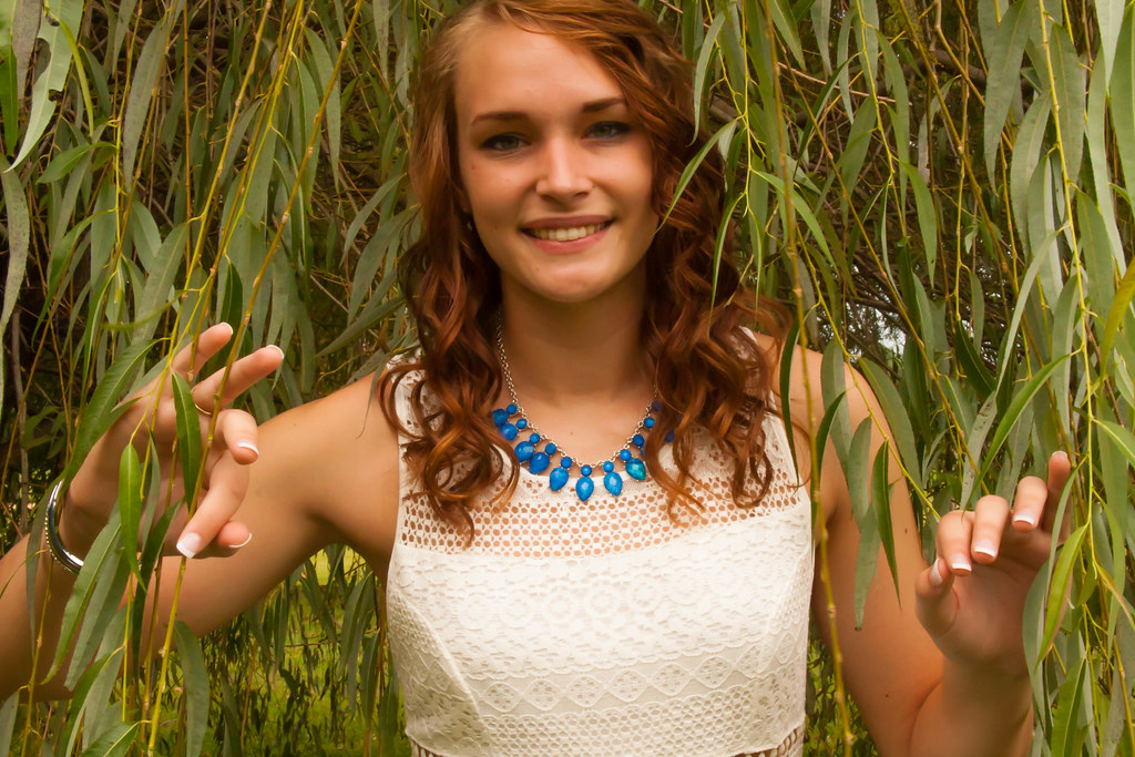 Willow Trees Senior Photo Shoot Allie Birk Flickr