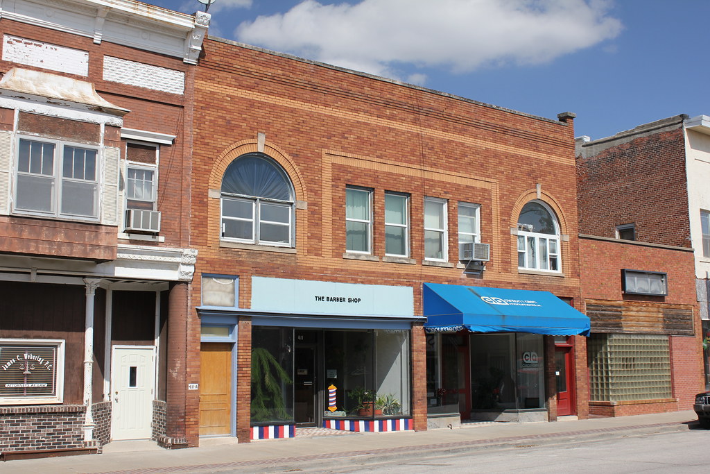 Downtown Building Red Oak, IA Tom McLaughlin Flickr