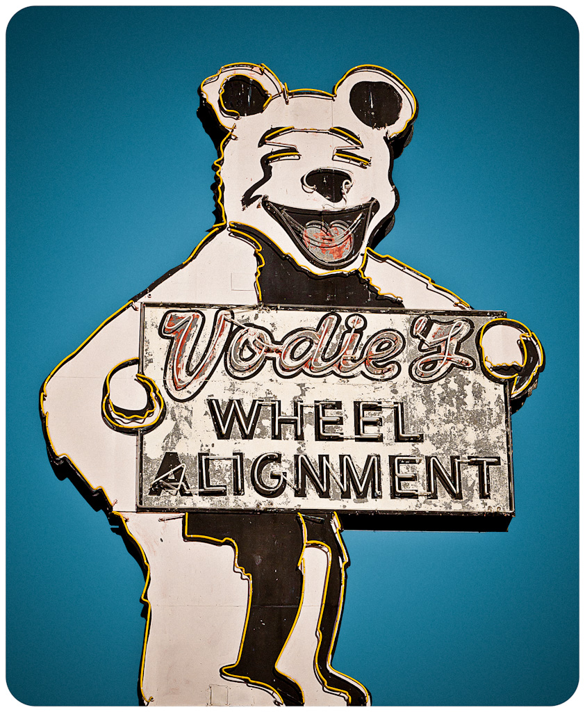 Vodie's Wheel Alignment 9891 Garden Grove Blvd., Garden Gr… Flickr