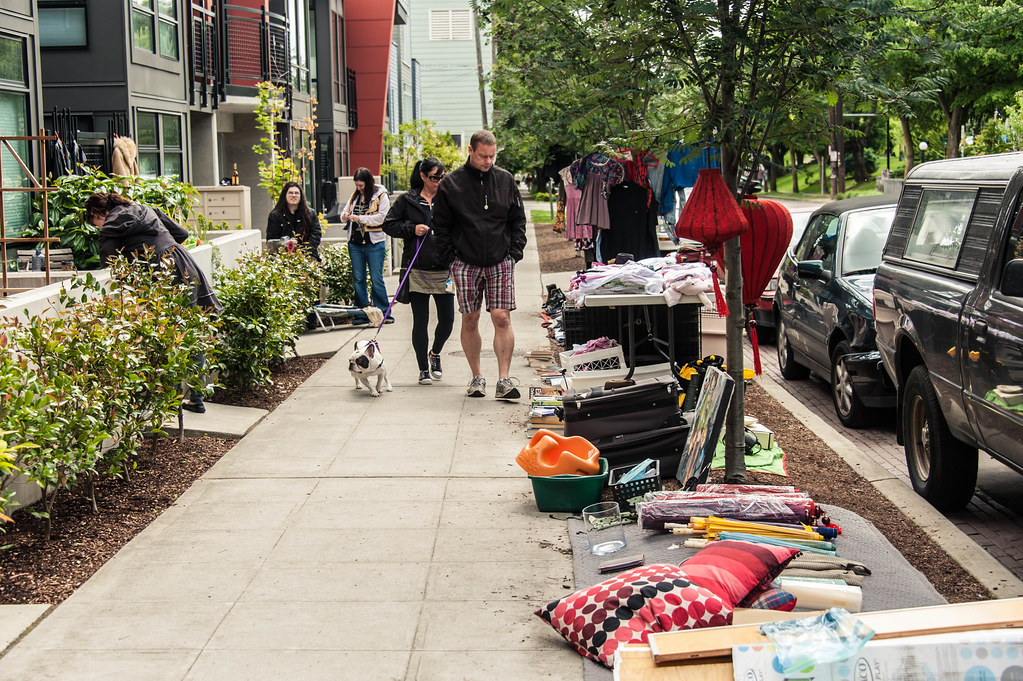 Capitol Hill Garage Sale at Capitol Hill Seattle on 2012… Flickr