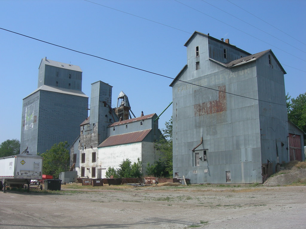 Tekamah Grain Elevators Tekamah, Nebraska Jimmy Emerson, DVM Flickr