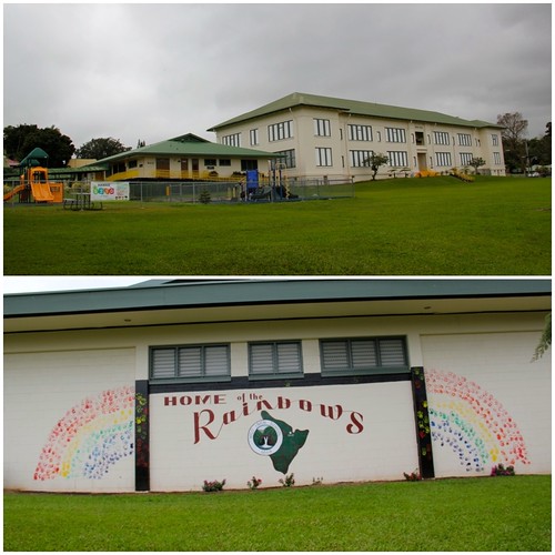 Hilo Elementary School, home of the Rainbows daveynin Flickr