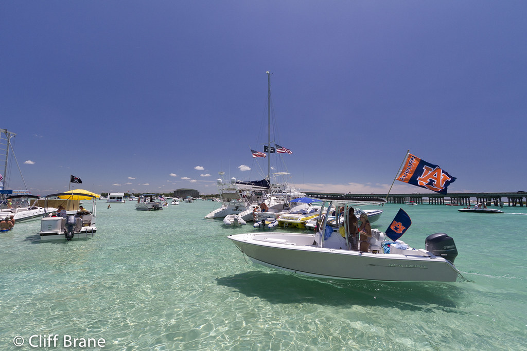 All In at Crab Island Destin, Florida The Barners show u… Flickr