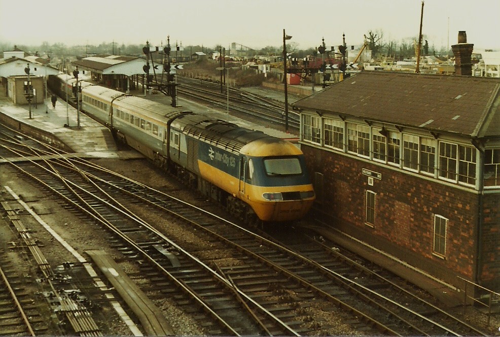HST at Westbury The 10.25 Paddington Penzance formed by … Flickr