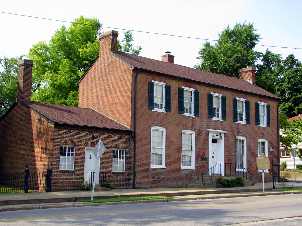 BrownPusey House Elizabethtown, KY This mansio… Flickr