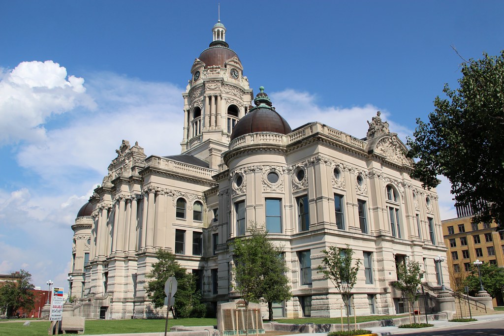Old Vanderburgh County Courthouse (Evansville, Indiana) a photo on
