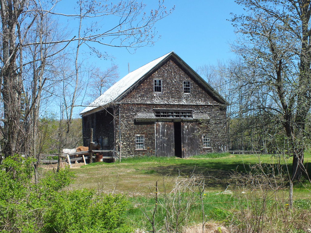Maine Barn This old Barn is In Mount Vernon Maine Ron Gay Flickr