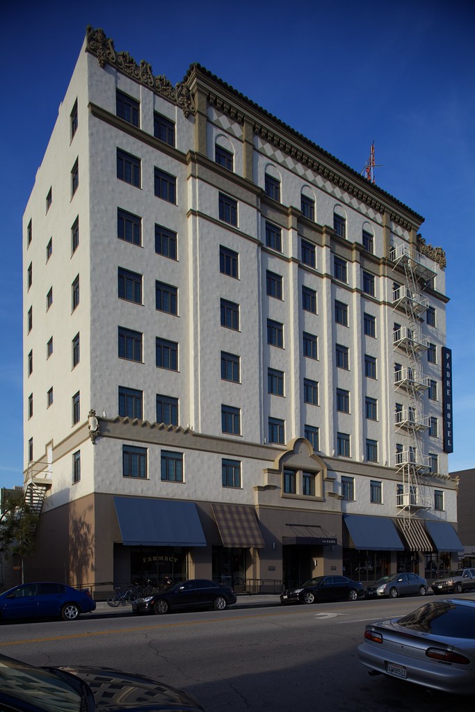 Padre Hotel Bakersfield I stayed in the Padre Hotel whic… Flickr