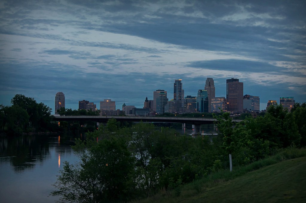 West River Road Another angle of the Minneapolis Skyline, … Flickr