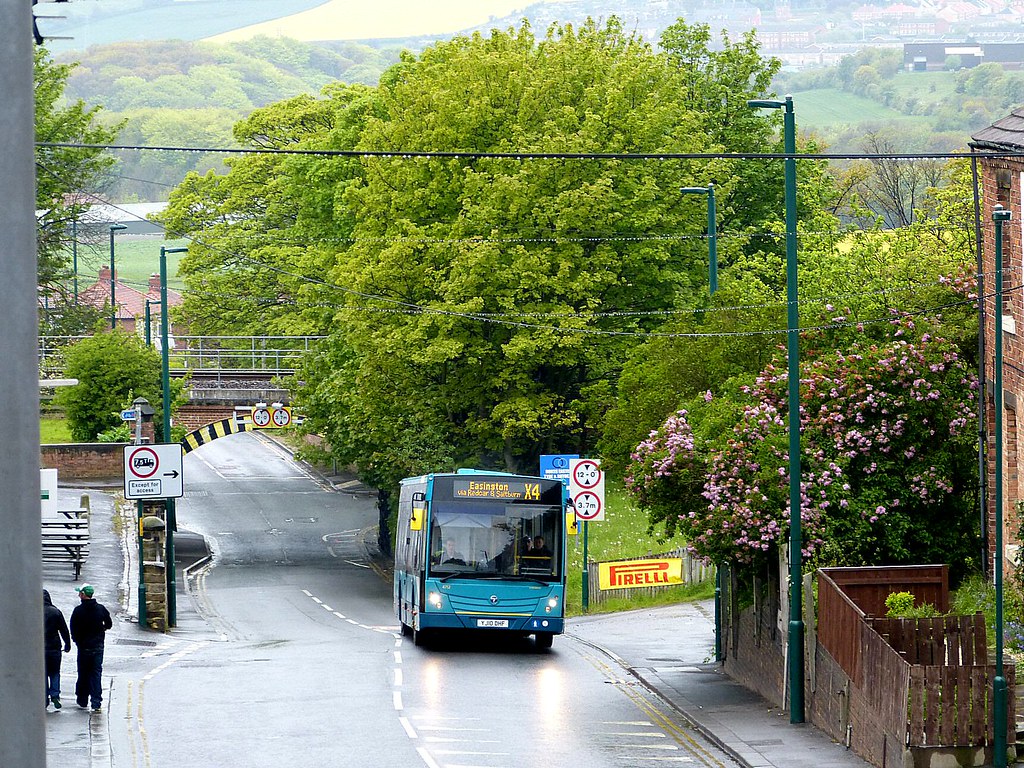 ANE4712YJ10DHFBrotton170512 (2) Temsa Avenue 4712 seen… Flickr