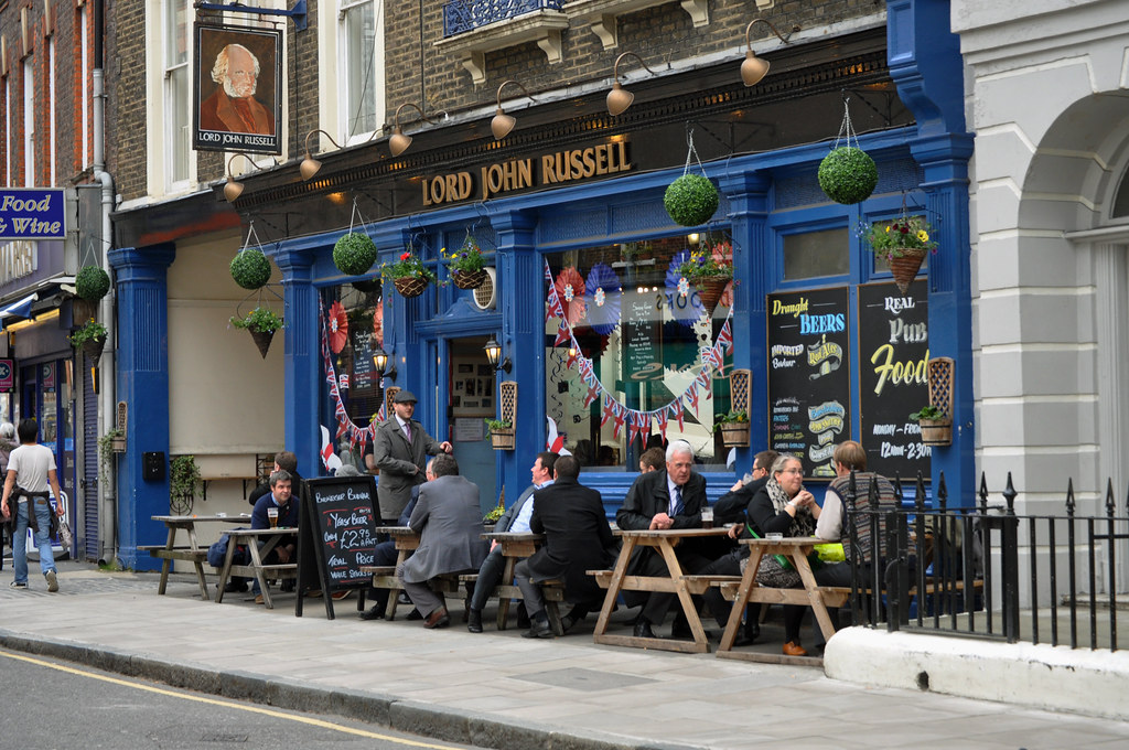 London, near Russell Square 17 Lawrence G. Miller Flickr