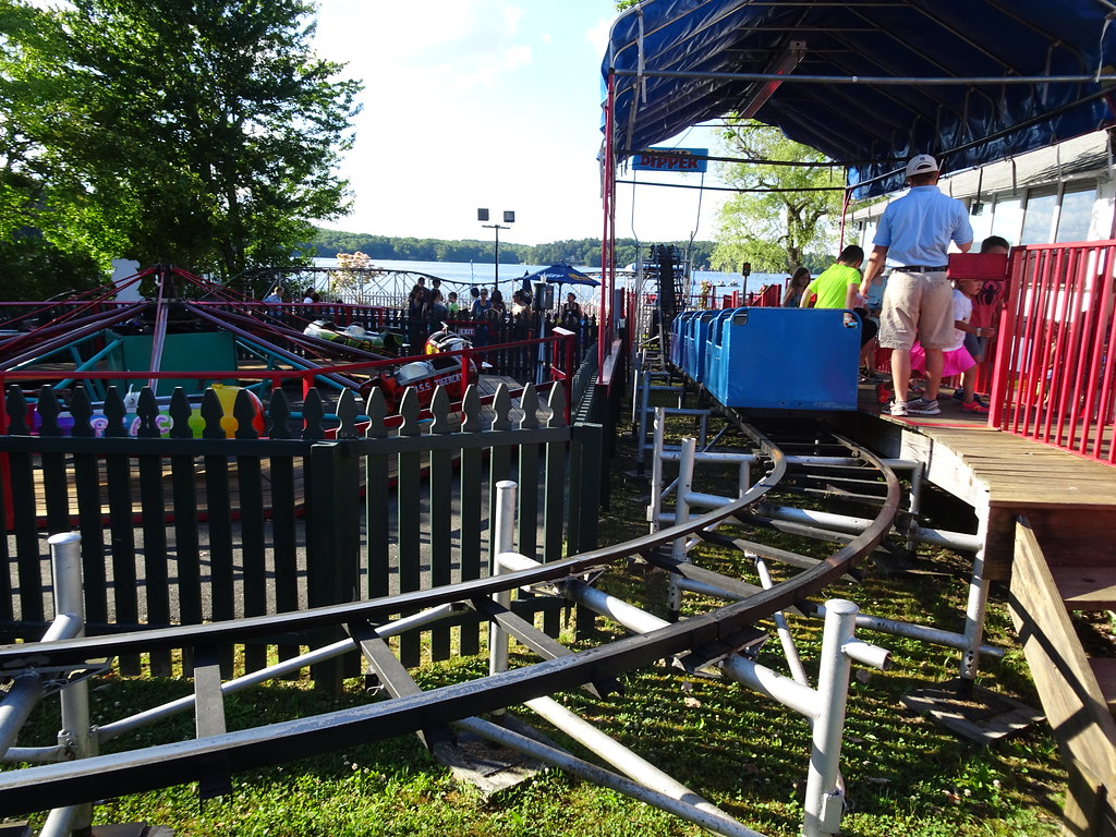 Little Dipper at Quassy Martin Lewison Flickr