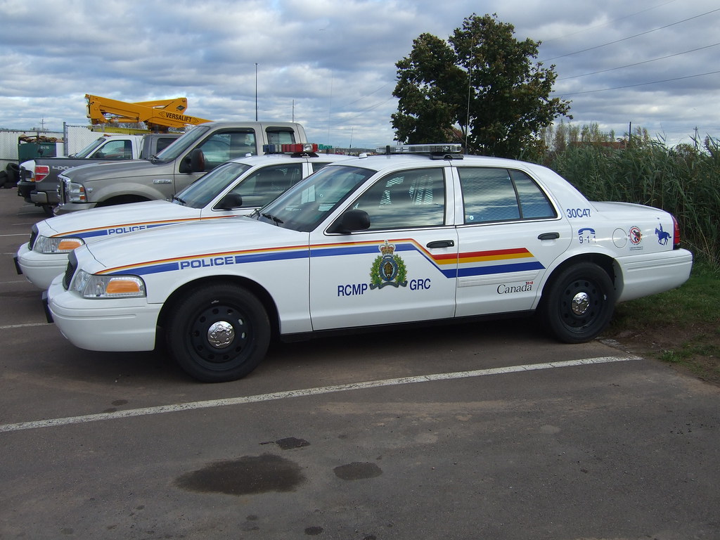 RCMP/GRC 30C47 RCMP/GRC 30C47 NewBrunswick highway traffi… Flickr