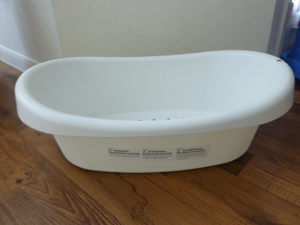 IKEA baby bath(pic 1) 14 1 MayMaki Flickr