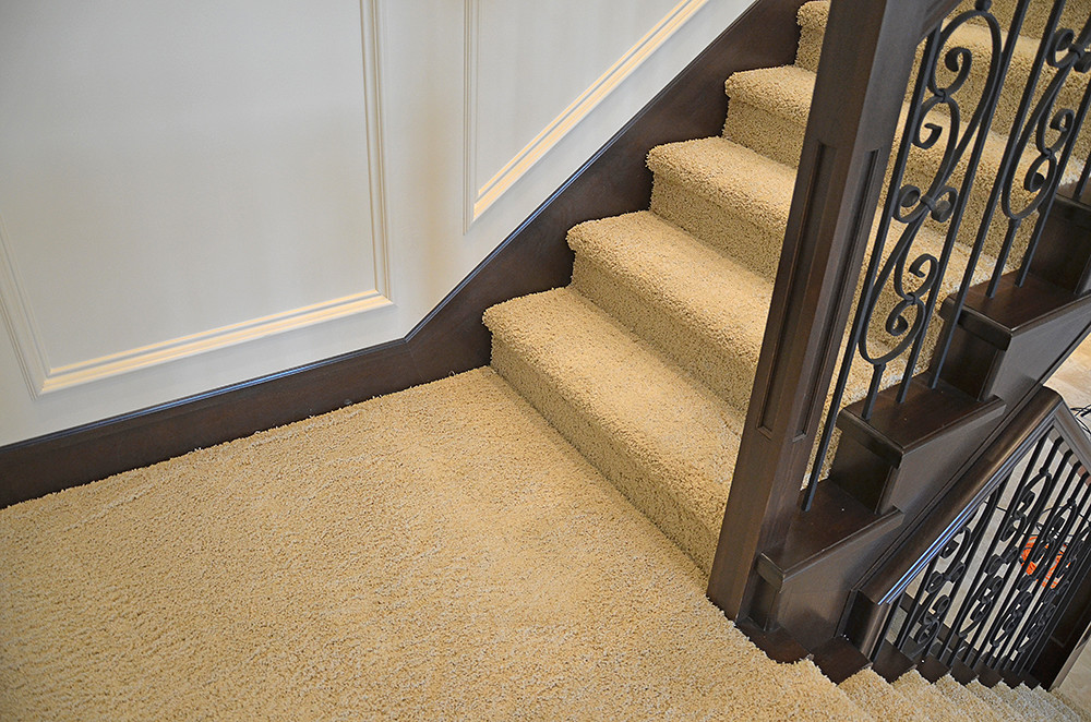 Staircase skirting and wall panel design. A nice illustrat… Flickr