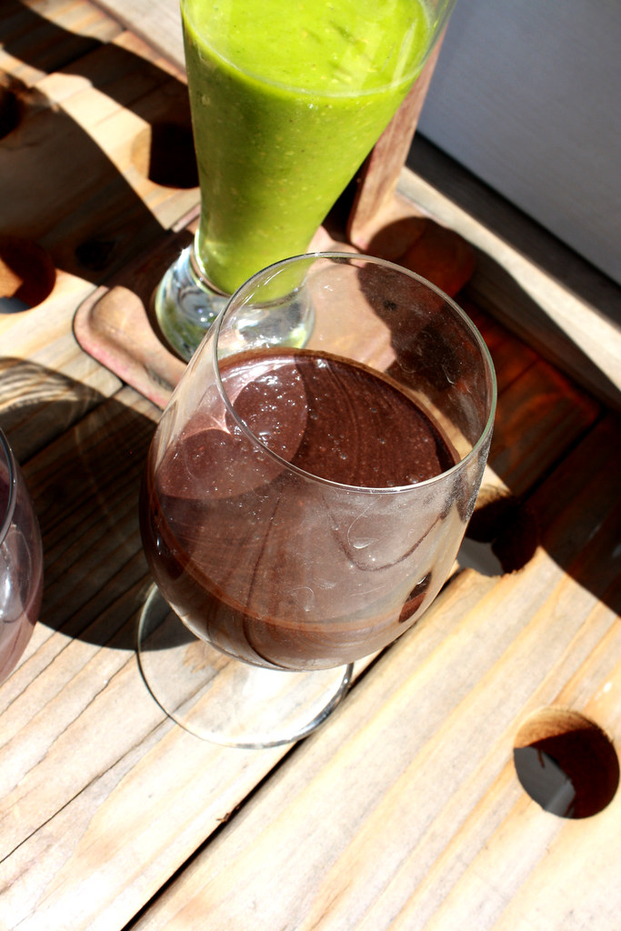 Chocolate Berry Mixed berries, greek yogurt, cocoa powder,… Flickr