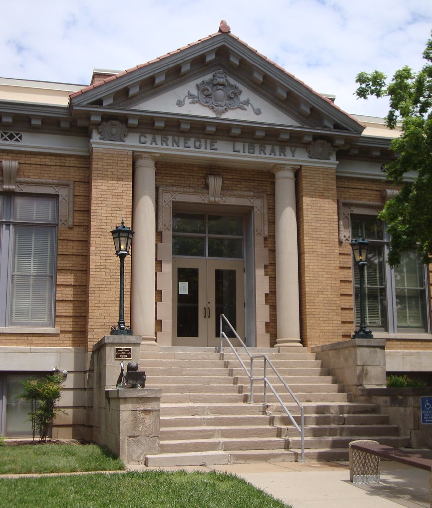 Carnegie Library Detail (Wellington, Kansas) Built in 1915… Flickr