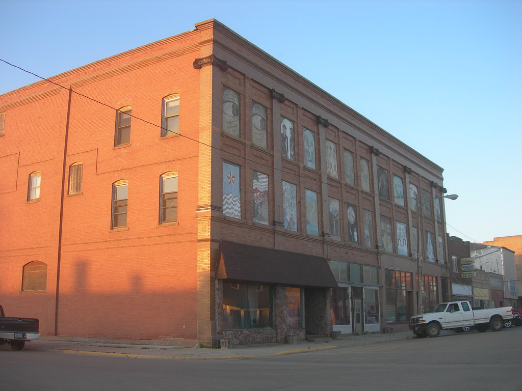 Ellendale Opera House Ellendale, North Dakota Construted i… Flickr