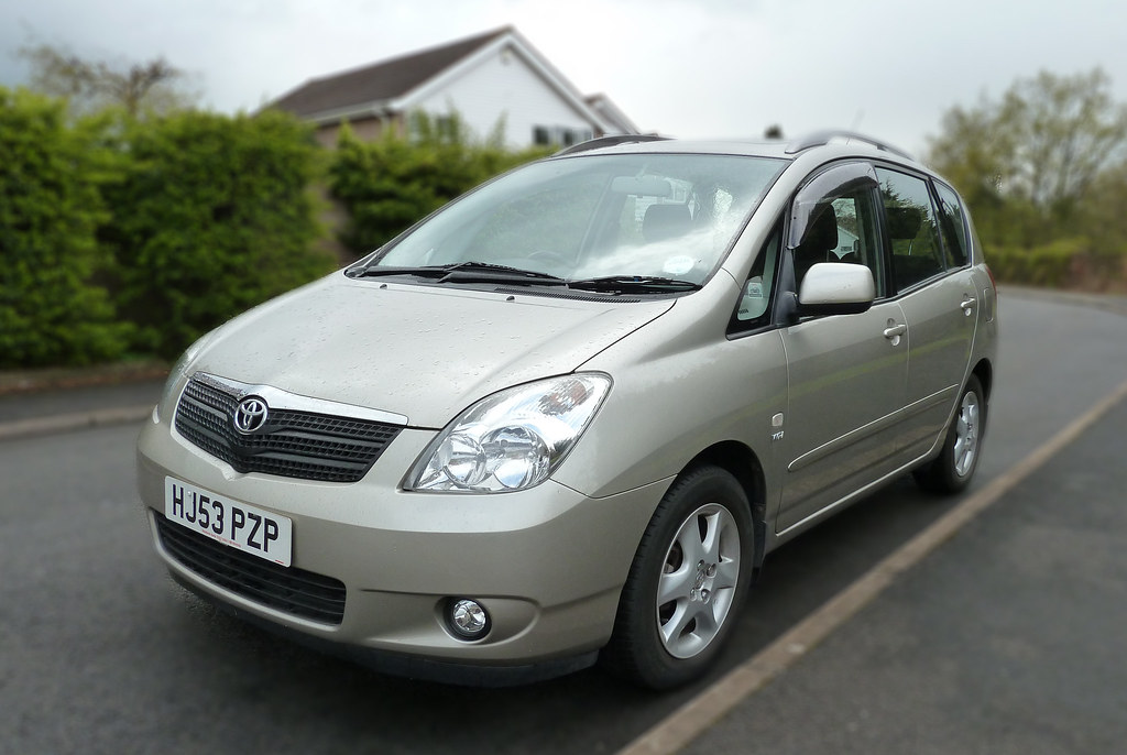 Toyota Corolla Verso 1.8 VVTi For Sale 2003 (53 reg). 60,… Flickr