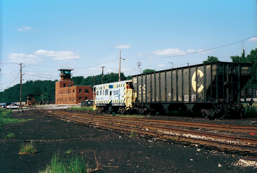 CSX Connellsville, PA CSX caboose and yard tower at Conn… Flickr