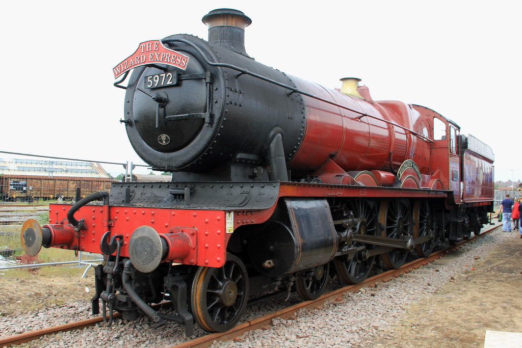 GWR 4900 Hall class steam 5972 "Hogwarts Castle… Flickr