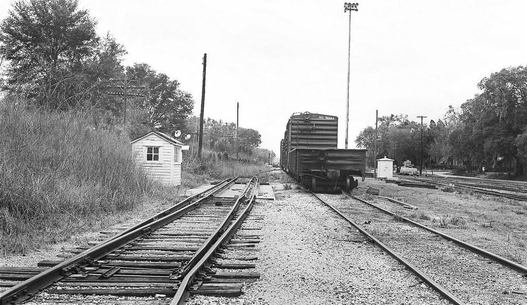 Seaboard Coast Line scale house and gauntlet track seen at… Flickr