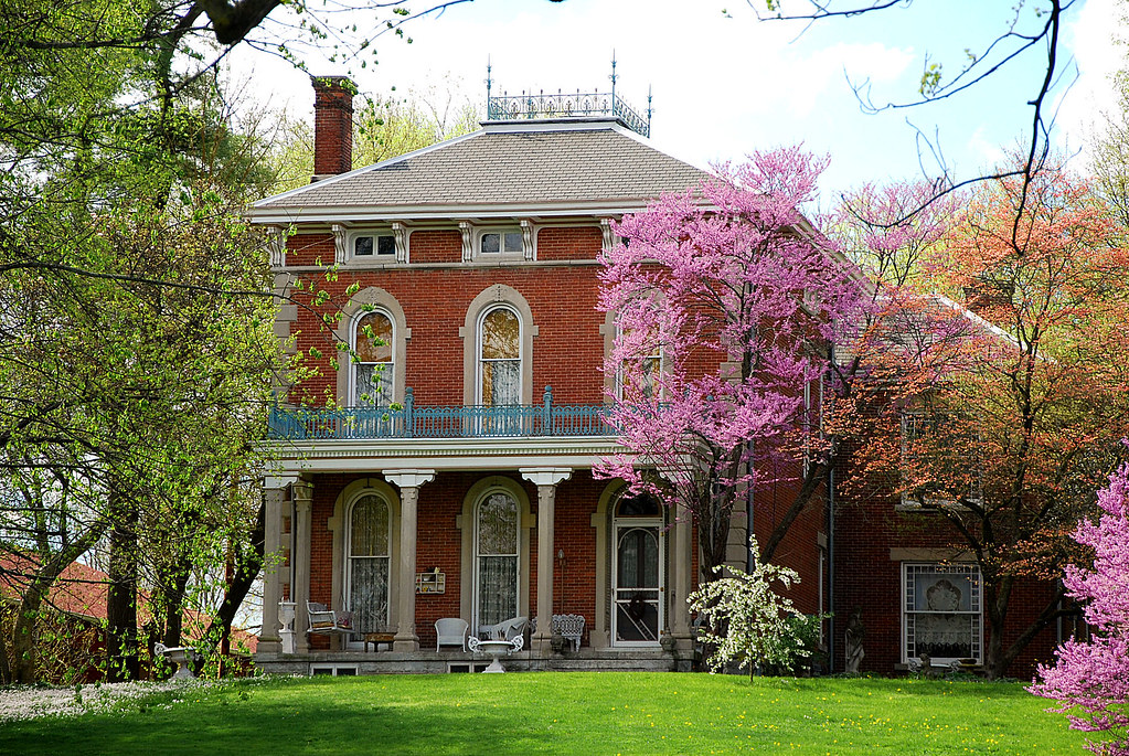 Edinburgh, Indiana Edinburgh, Indiana CrownBus32 Flickr