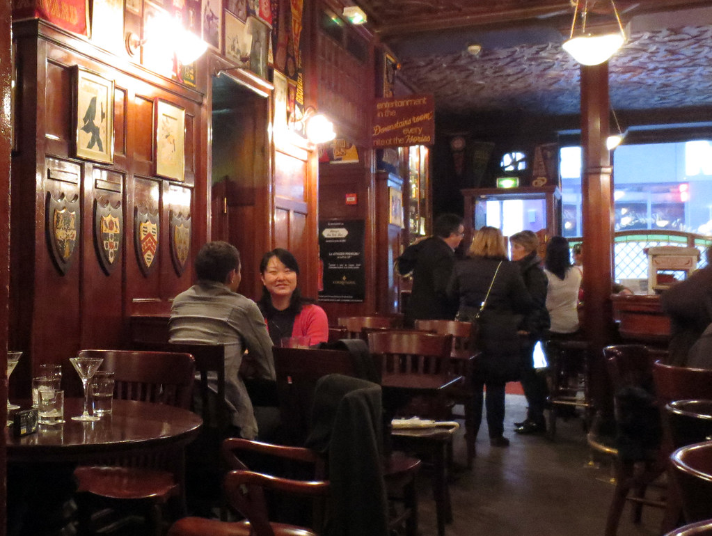 Harry's New York Bar, Paris One of my favorite bars in the… Flickr