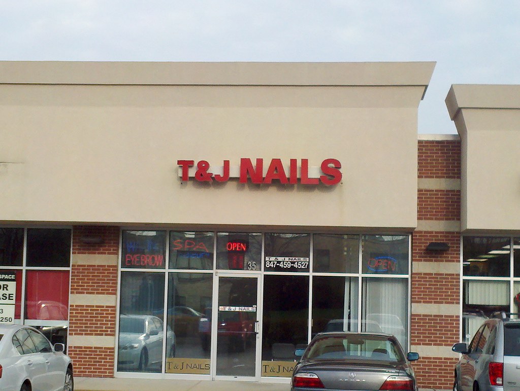T & J Nails Buffalo Grove Shoppes shopping center Courte… Flickr