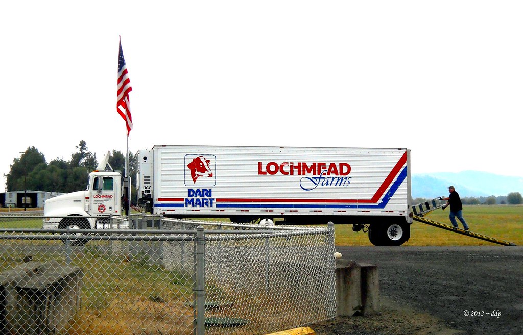 Lochmead Dairy Truck Morning Delivery Best Chocolate Milk … Flickr