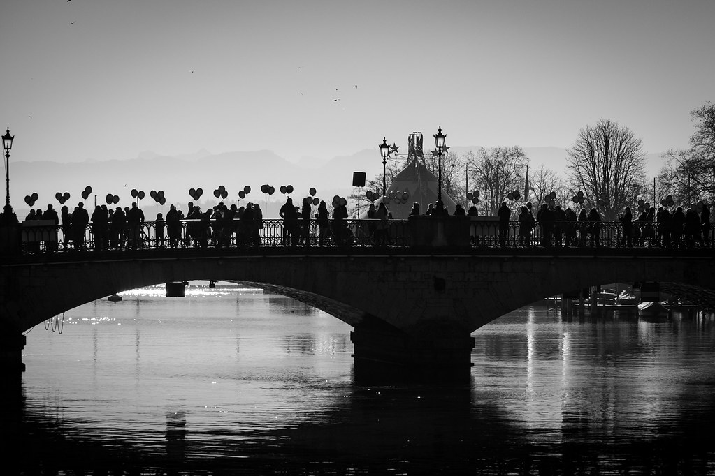 99 balloons Zurich, Switzerland kurt essler Flickr