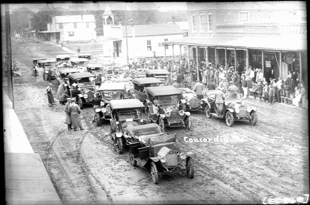 E0363 Automobile parade, South Main Street, Concordia, MO … Flickr