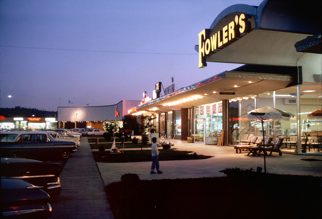 Oak Ridge Shopping Center DOE photo by Ed Westcott Oak Rid… Flickr