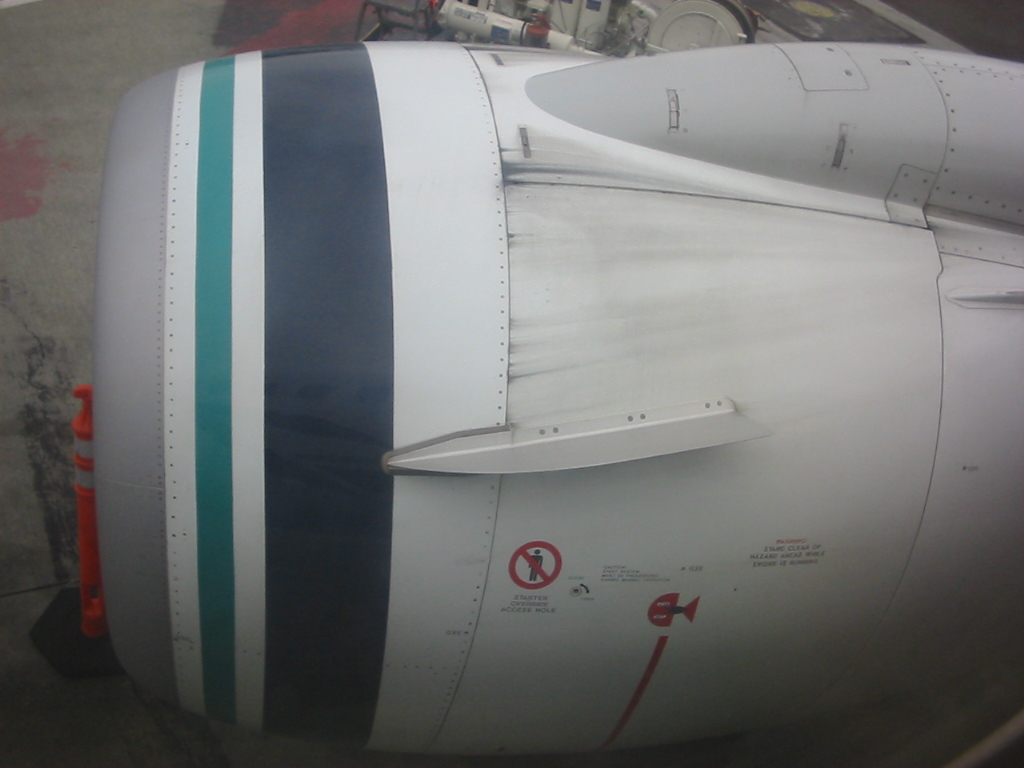 Boeing 737 NG Alaska Airlines #2 engine (right side) | Flickr