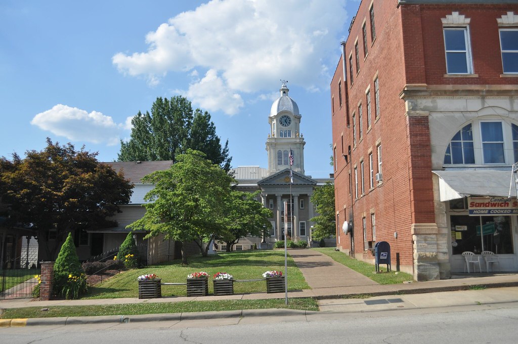 Elevation of Thomas St, Harrisville, WV, USA Topographic Map